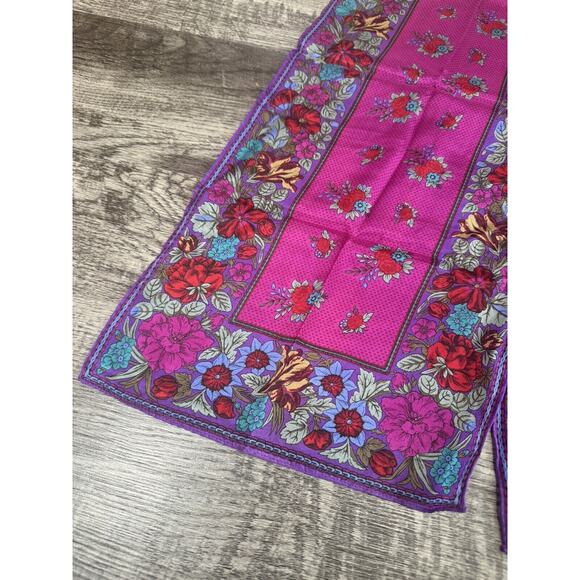 Vintage Liz Claiborne 100% Silk Scarf Purple Flowers Floral Vibrant Rectangle - Picture 3 of 11